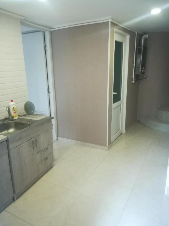 Tbilisi Guesthouse Nini Luaran gambar